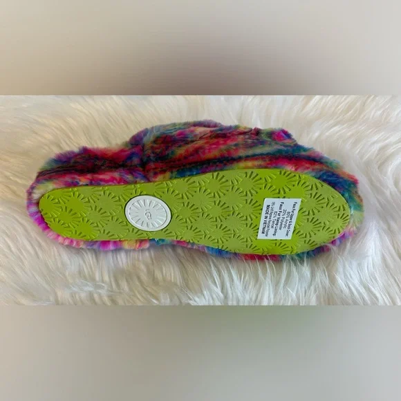 NWOB Ugg Oh Yeah Slipper - Picture 4 of 5